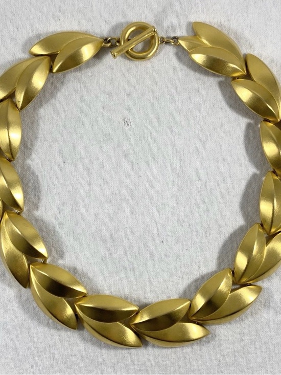 Givenchy Jewelry - Givenchy Gold Laurel Leaf-Style Necklace - Vintage Jewelry
